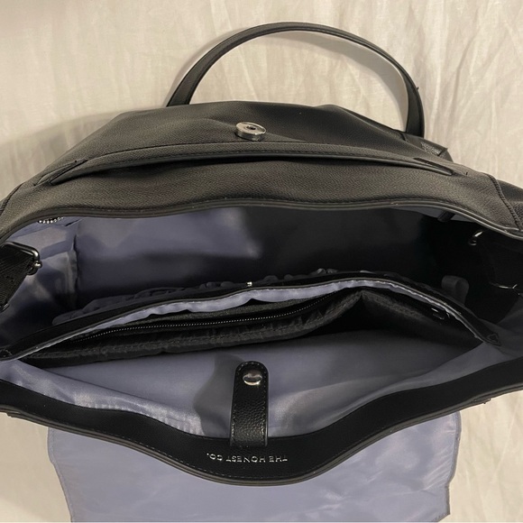 The Honest Company Urban Convertible Tote Backpack - Picture 4 of 9